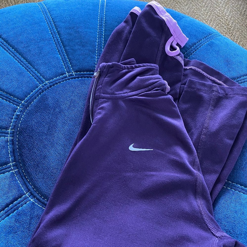 Nike Dri-Fit 1/4 Zip Running Jacket in Purple